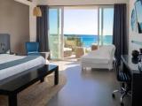 Deluxe Double room with balcony and oceanfront