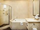Suite with bay view