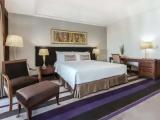 Standard Double Club room with balcony and with city view