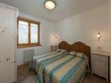 1 Bedroom Apartment with balcony and with garden view