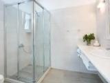 2 Bedrooms Suite with balcony and with sea view