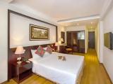Standard Double room with city view