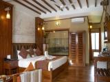 Standard Twin room with balcony