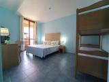 Classic Quadruple room