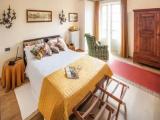 Suite with balcony