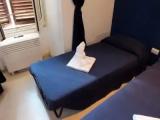 Standard Triple room with city view