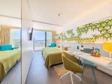 Standard room with sea view