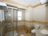 Standard Double room with city view