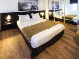 1 Bedroom Apartment with balcony and with sea view
