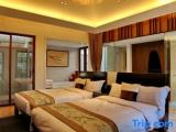 2 Bedrooms Villa