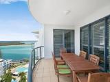 3 Bedrooms Apartment