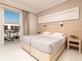 Standard Double room with land view