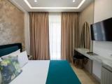 Deluxe Quadruple Suite