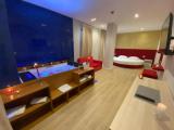 Double Junior Suite with balcony and with partial sea view