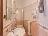 Standard Double room with city view