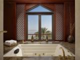 Royal Al Husn Suite