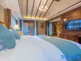 Suite with panoramic view