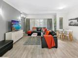 Apartment with garden view