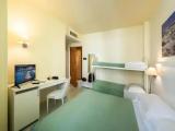 Classic Quadruple room