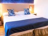 Suite with partial sea view