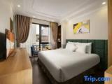 Standard Double room with city view