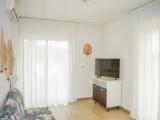 2 Bedrooms Apartment with sea view