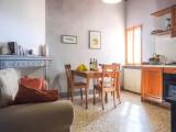 3 Bedrooms Sextuple Apartment