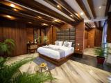 Luxury Suite