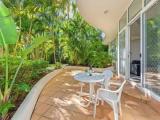1 Bedroom Apartment with garden view