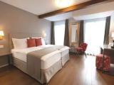 Standard Double room with river view