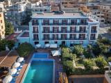 Superior room with balcony and with pool view