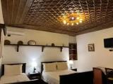 Standard Quadruple Basement room with balcony