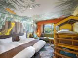 Standard room with mountain view
