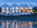 2 Bedrooms Duplex Suite with river view