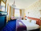 Standard room with harbour view