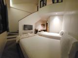 2 Bedrooms Standard Family room