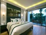 Suite with balcony