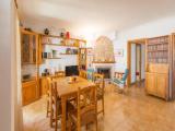 4 Bedrooms Cottage