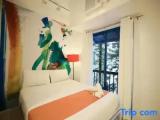 Premier room