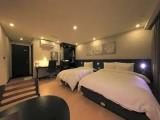 Deluxe room with city view