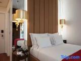 Standard Double room with city view