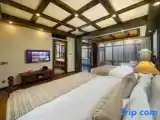 Standard Twin room with balcony and with river view