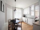 3 Bedrooms Apartment