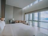 Presidential Double Suite with lake view