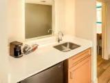 Standard Double room with street view
