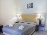 Apartment with Private Pool with garden view
