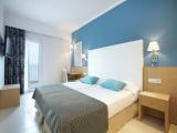 Standard Twin room with balcony