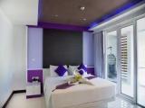 Premium Suite with balcony and with partial ocean view