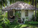 Bungalow with garden view