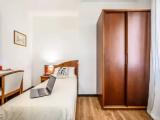 Economy Triple room